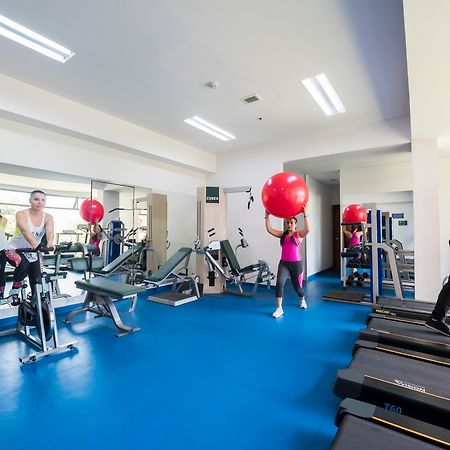 Hotel Dann Carlton Belfort Medellín Exterior foto The gym at the University of Roehampton