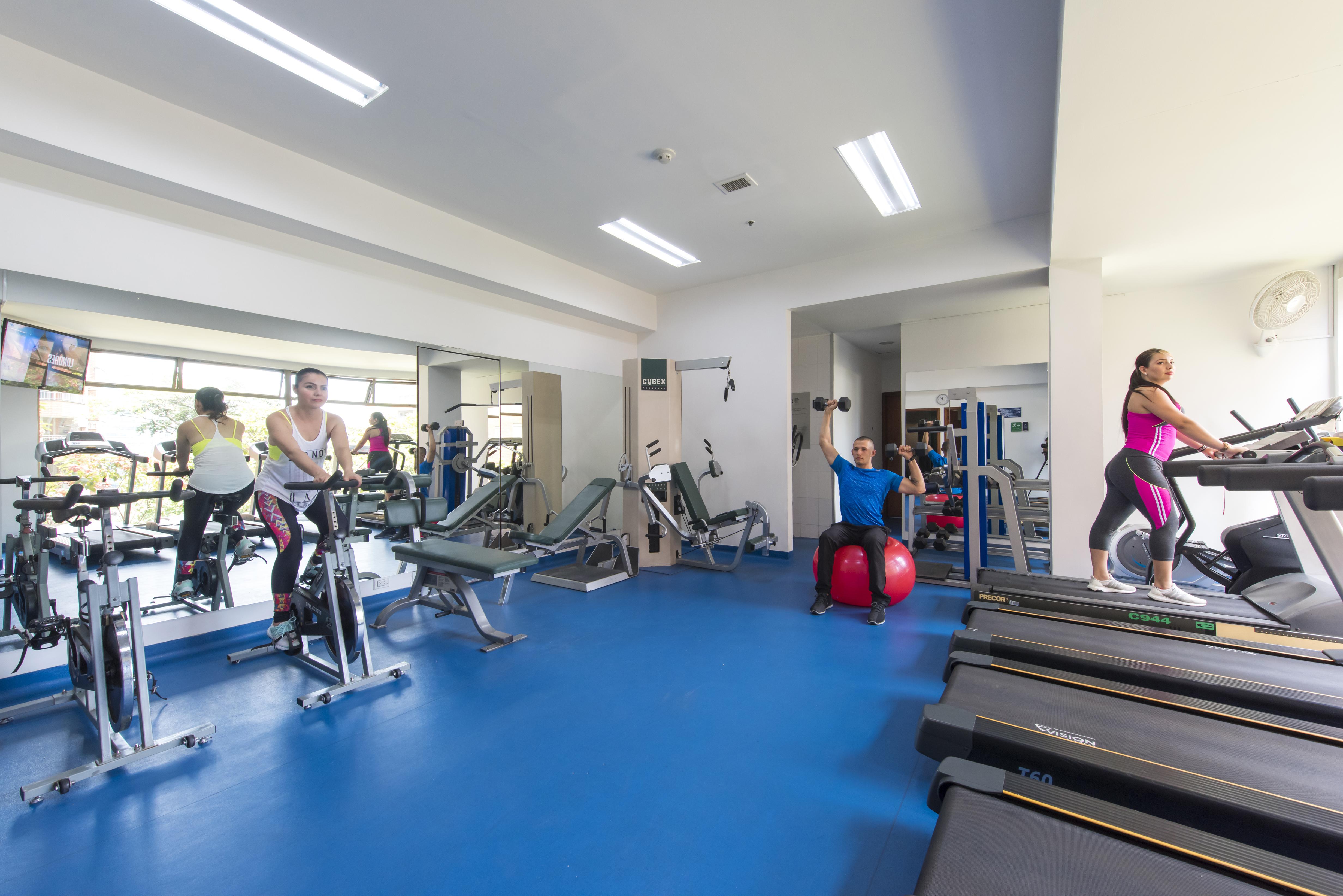 Hotel Dann Carlton Belfort Medellín Exterior foto The gym at the University of Roehampton