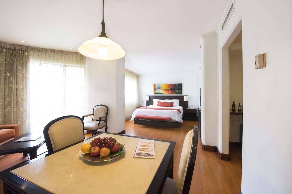 Hotel Dann Carlton Belfort Medellín Exterior foto A typical apartment